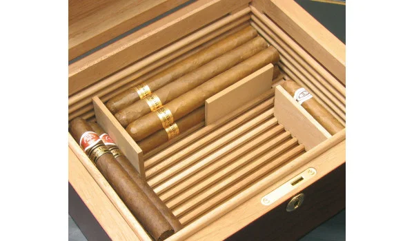 Horisontell Humidor delare - 80mm x 45mm x 5mm